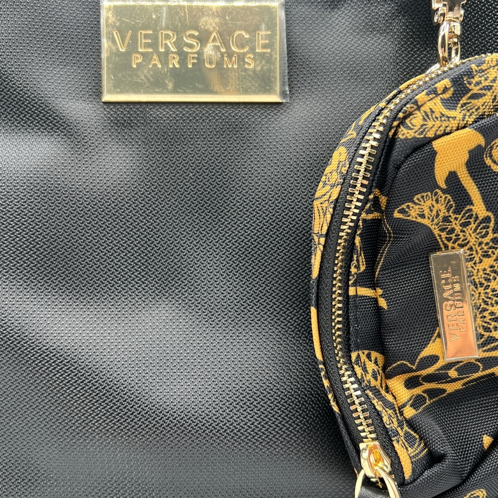 Versace Parfums Black and Gold Weekender Tote Purse Travel Bag NEW Authentic - Picture 2 of 6